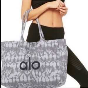 Alo Gray Patterned Tote Bag
